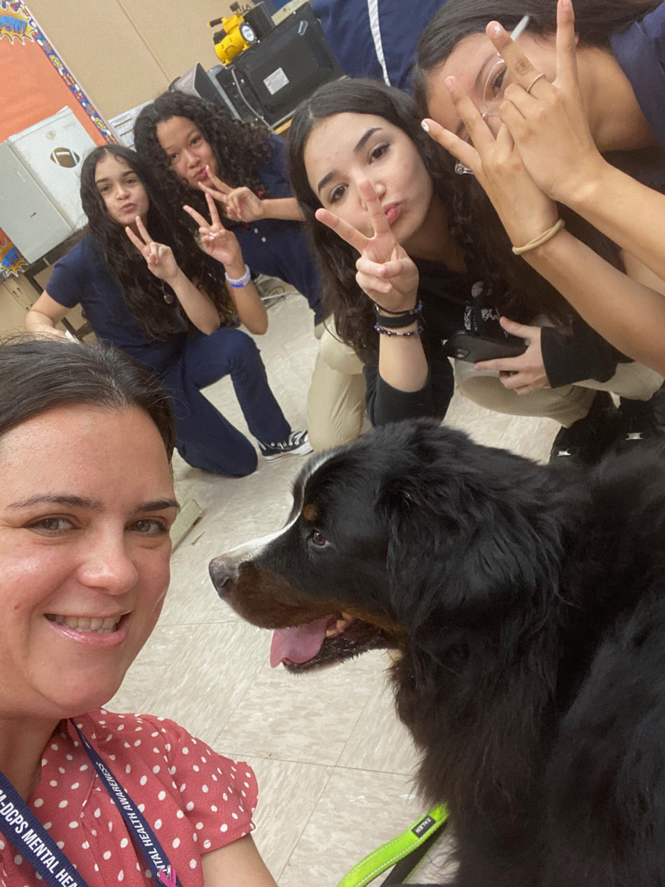 Apollo visits at Hialeah School with Meraki - Sep 23, 2024 | Alexandra Ramos Therapy Animals