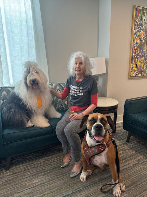 Mirabelle visit by Thor - August 2024 | Alexandra Ramos Therapy Animals
