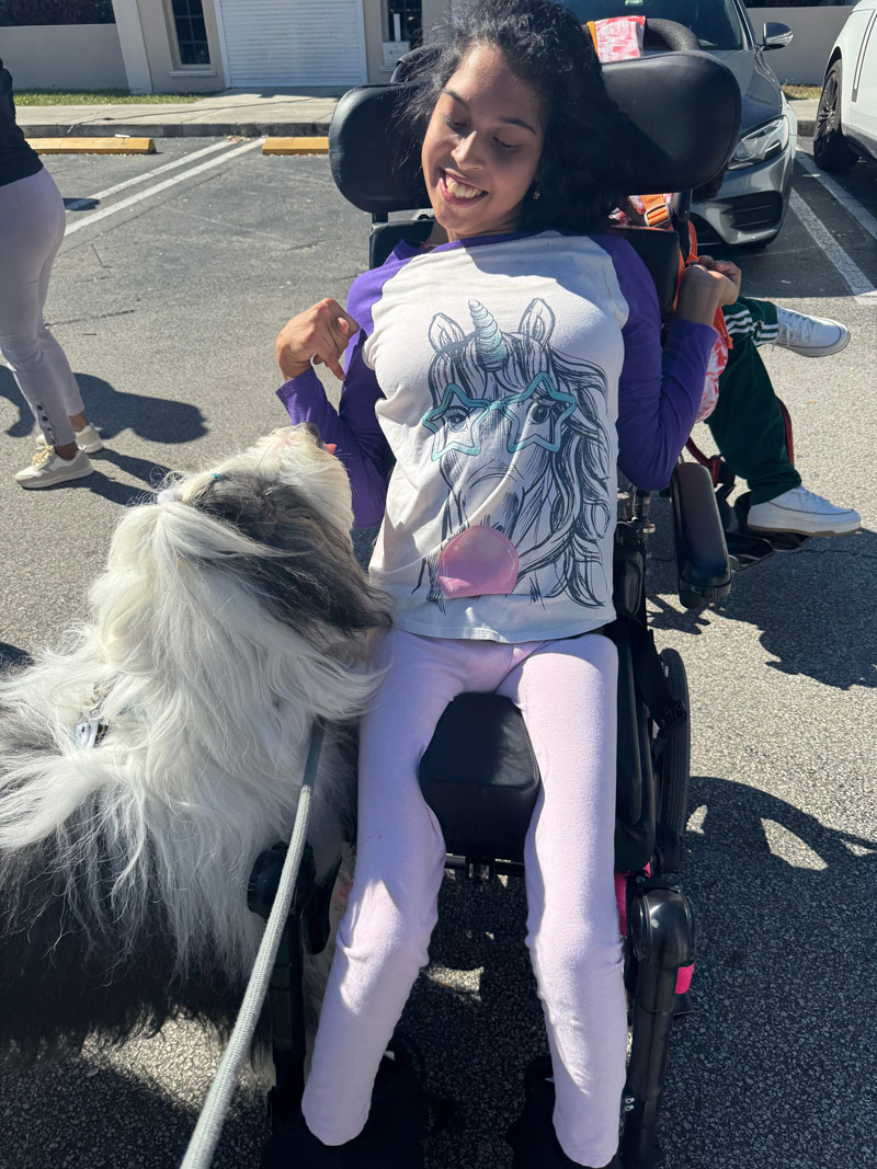 Thanksgiving at Pedikidz with Thor - Nov 23, 2024 | Alexandra Ramos Therapy Animals
