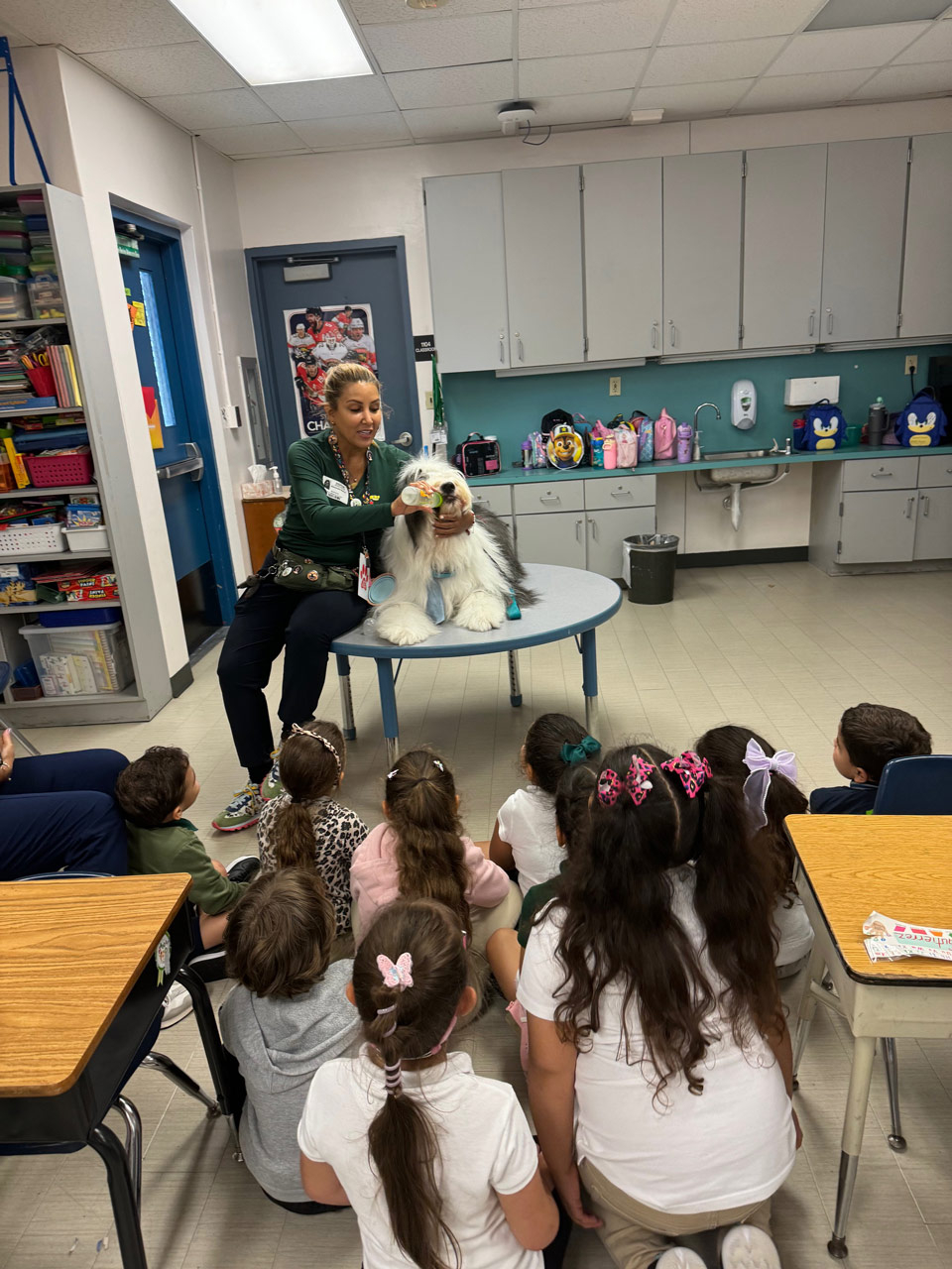 Thor visits Mamilamk8 School - Oct 2, 2024 | Alexandra Ramos Therapy Animals