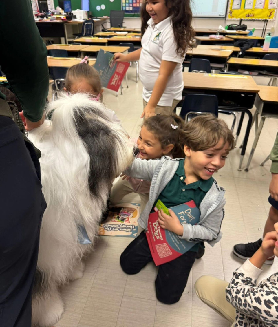 Thor visits Mamilamk8 School - Oct 2, 2024 | Alexandra Ramos Therapy Animals