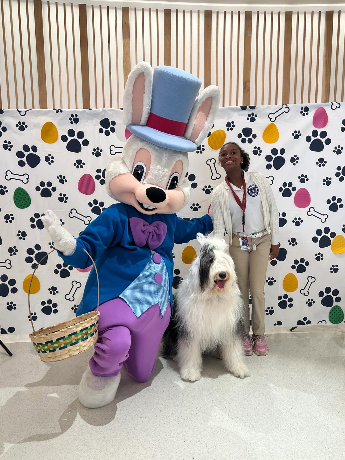 Thor at Nicklaus Children’s Hospital - April 4, 2024 | Ale Ramos Therapy Animals