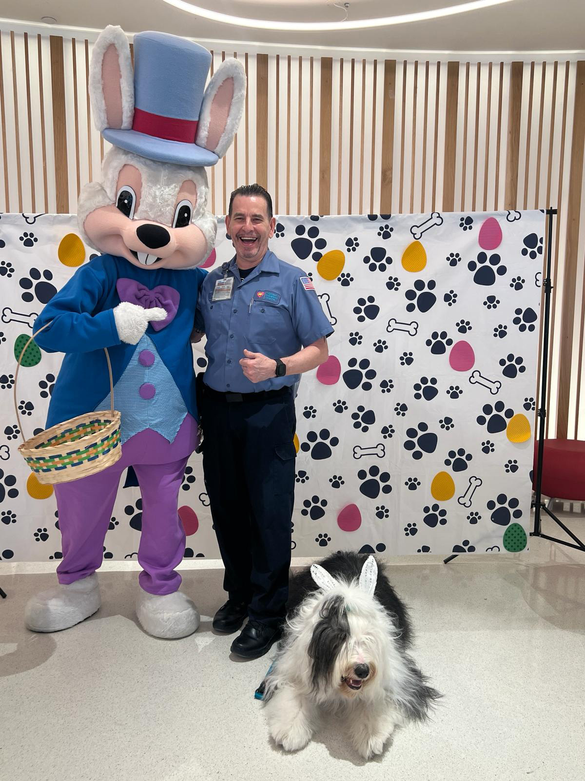 Thor at Nicklaus Children’s Hospital - April 4, 2024 | Ale Ramos Therapy Animals