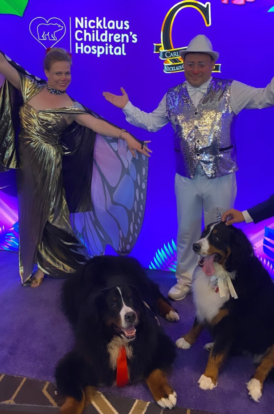 Prom Night by Nicklaus Children’s Hospital with the Therapy Dogs - April 13, 2024 | Ale Ramos Therapy Animals
