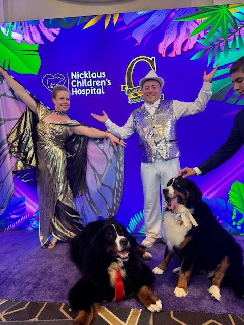 Prom Night by Nicklaus Children’s Hospital with the Therapy Dogs - April 13, 2024 | Ale Ramos Therapy Animals