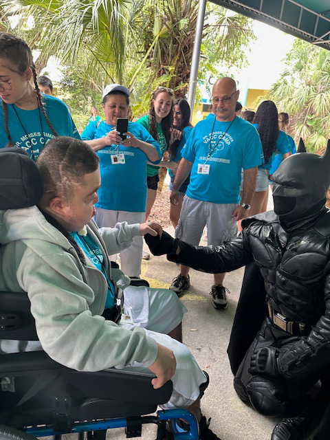 VACC Camp BY Nicklaus Children’s Hospital with the Therapy Dogs - March 25, 2024 | Ale Ramos Therapy Animals