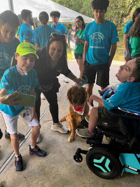 VACC Camp BY Nicklaus Children’s Hospital with the Therapy Dogs - March 25, 2024 | Ale Ramos Therapy Animals