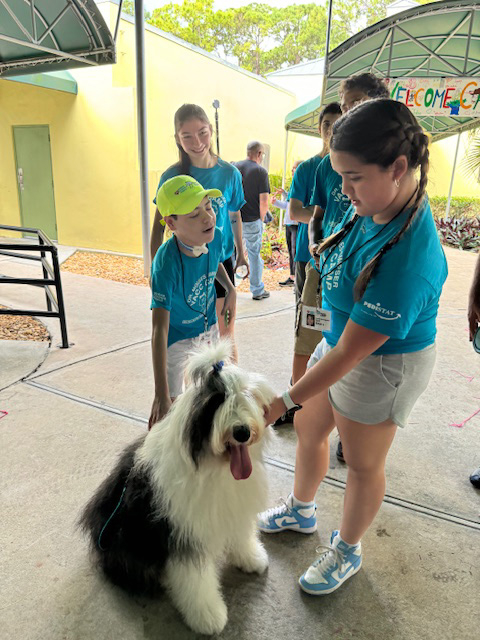 VACC Camp BY Nicklaus Children’s Hospital with the Therapy Dogs - March 25, 2024 | Ale Ramos Therapy Animals