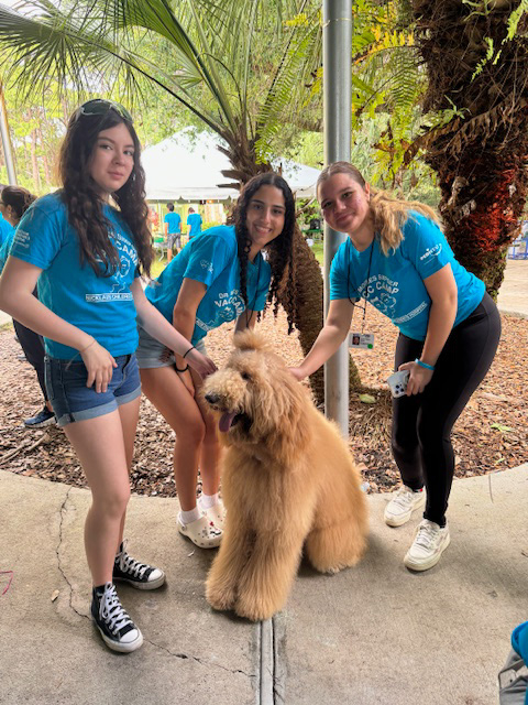 VACC Camp BY Nicklaus Children’s Hospital with the Therapy Dogs - March 25, 2024 | Ale Ramos Therapy Animals
