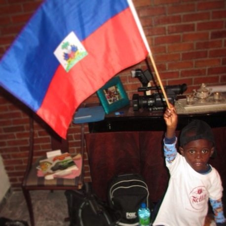 Haiti | Ale Ramos Therapy Animals