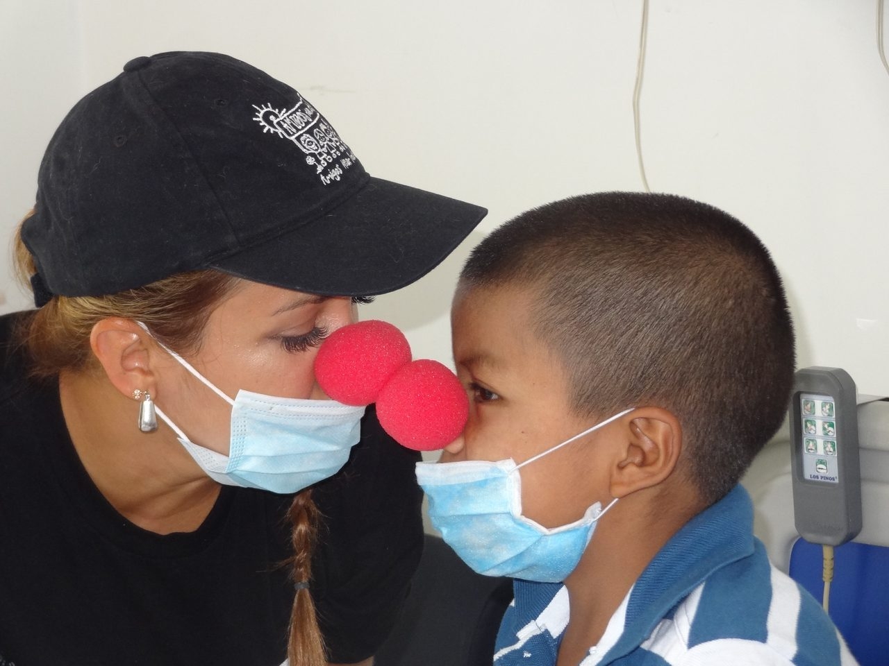Hospital Universitario del Valle - Cali, Colombia | Ale Ramos Therapy Animals
