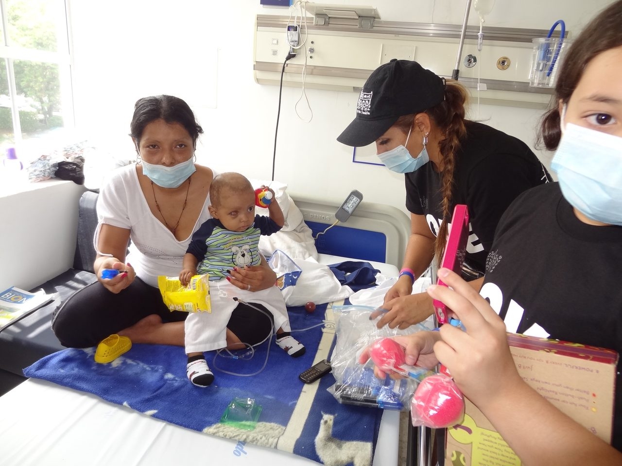 Hospital Universitario del Valle - Cali, Colombia | Ale Ramos Therapy Animals