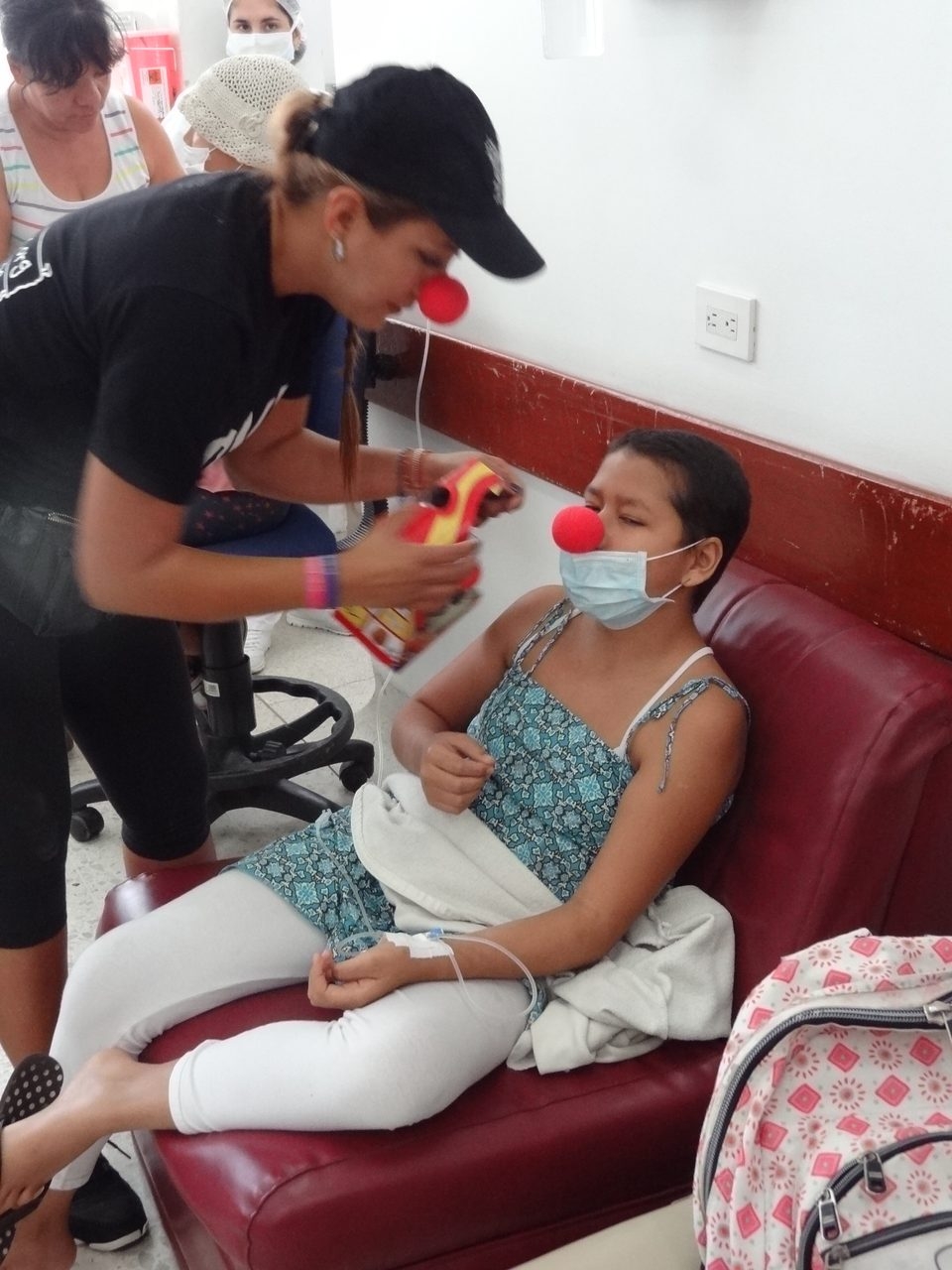 Hospital Universitario del Valle - Cali, Colombia | Ale Ramos Therapy Animals