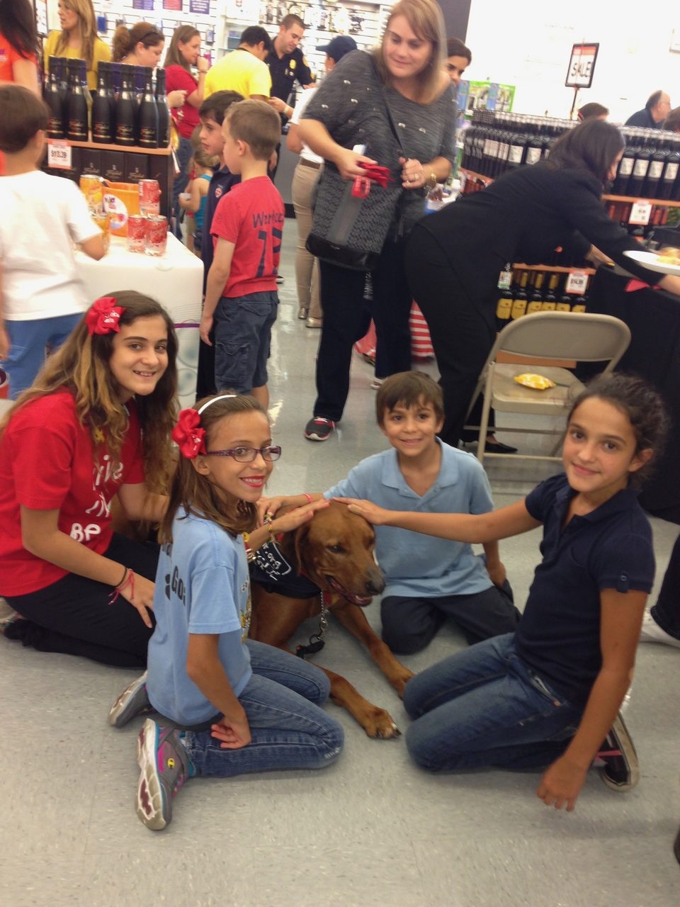 Live Like Bella Event, Miami | Ale Ramos Therapy Animals