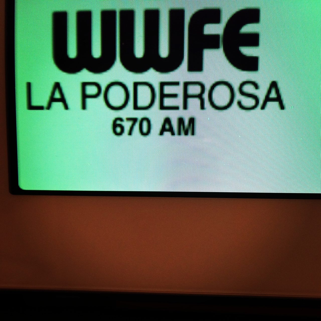 Radio La Poderosa 670 AM | Ale Ramos Therapy Animals