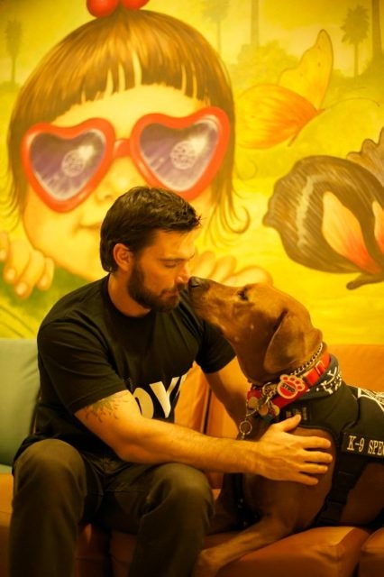 Visit at Miami Children’s Hospital by Julian Gil (Univision) | Ale Ramos Therapy Animals