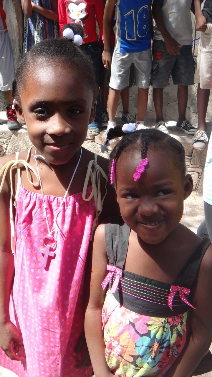 Visit Haiti | Ale Ramos Therapy Animals