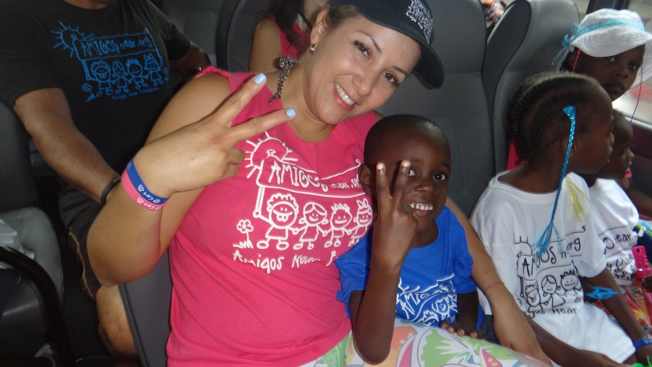 Visit Haiti | Ale Ramos Therapy Animals