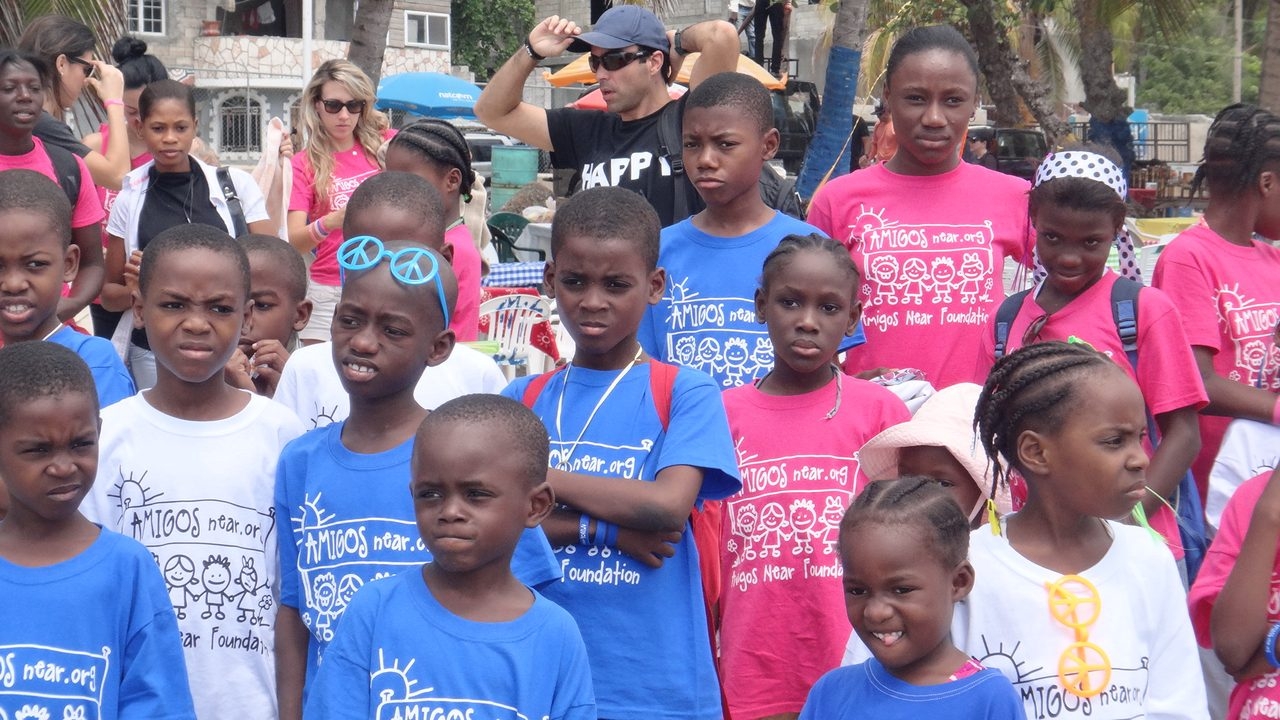 Visit Haiti | Ale Ramos Therapy Animals