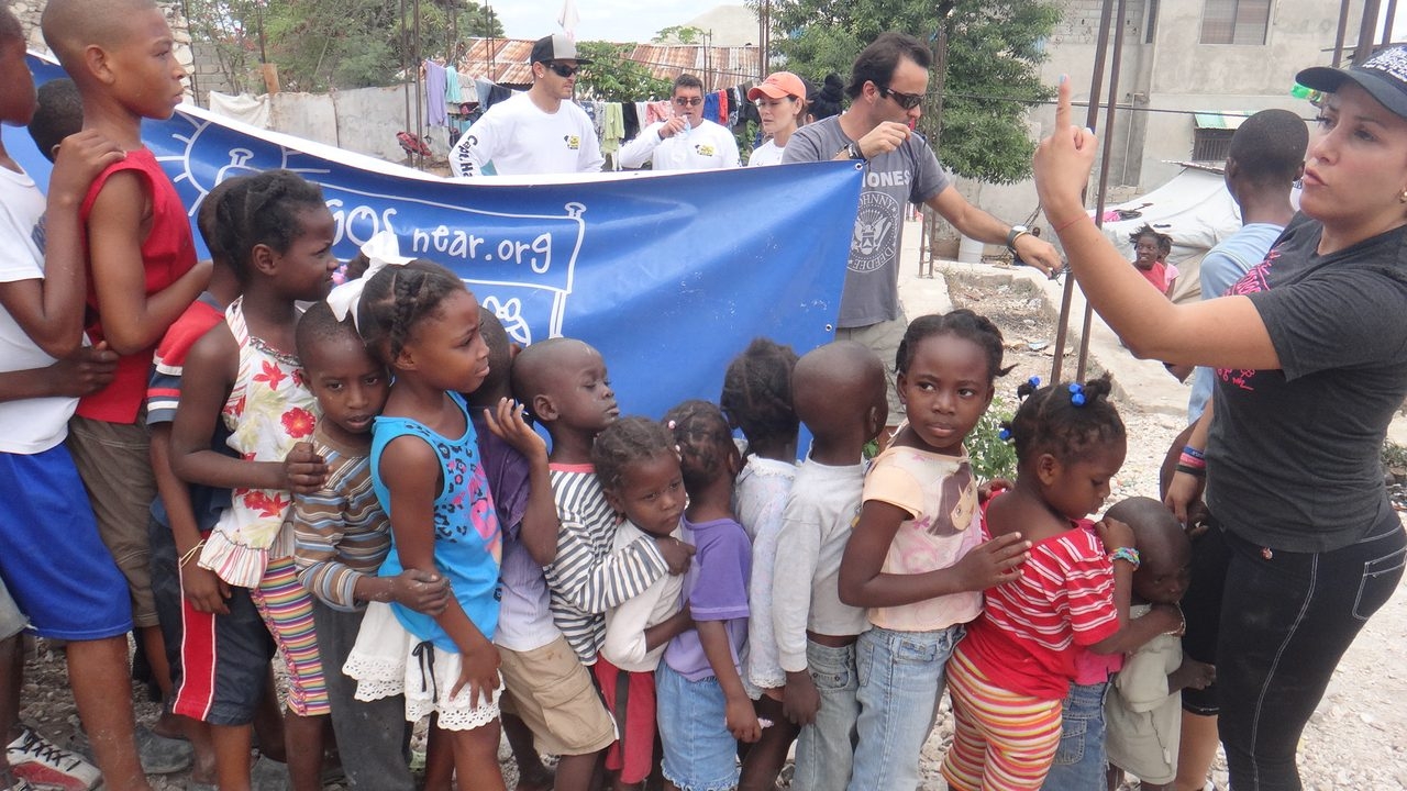 Visit Haiti | Ale Ramos Therapy Animals