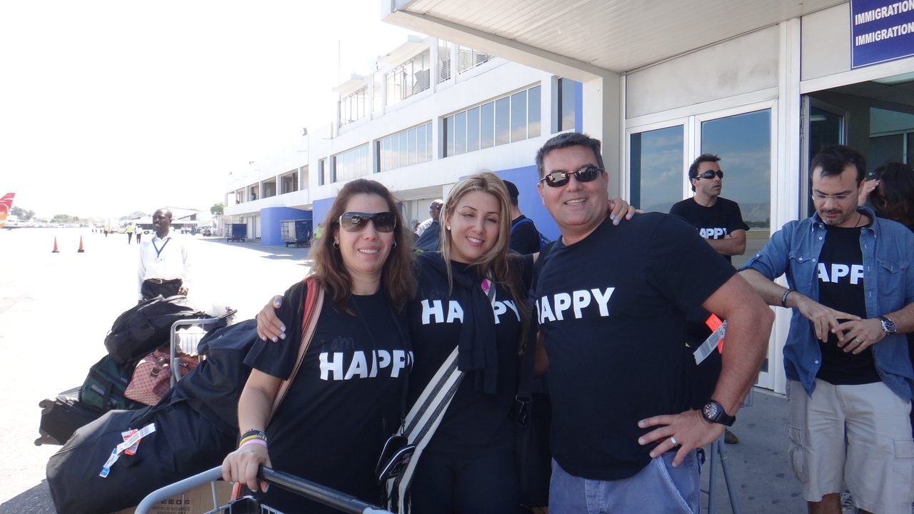 Visit Haiti | Ale Ramos Therapy Animals