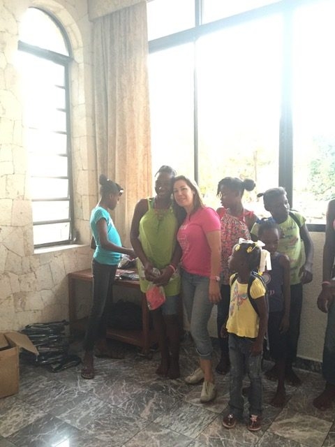 Haiti visit | Ale Ramos Therapy Animals