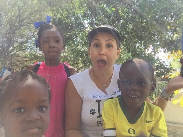 Haiti visit | Ale Ramos Therapy Animals