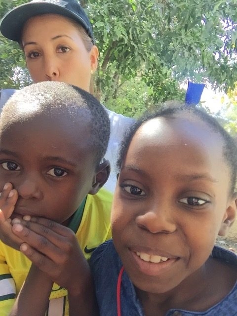 Haiti visit | Ale Ramos Therapy Animals