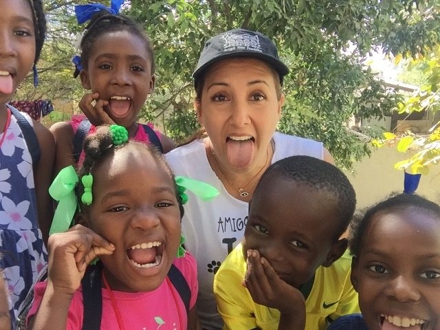 Haiti visit | Ale Ramos Therapy Animals