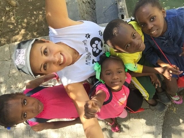 Haiti visit | Ale Ramos Therapy Animals