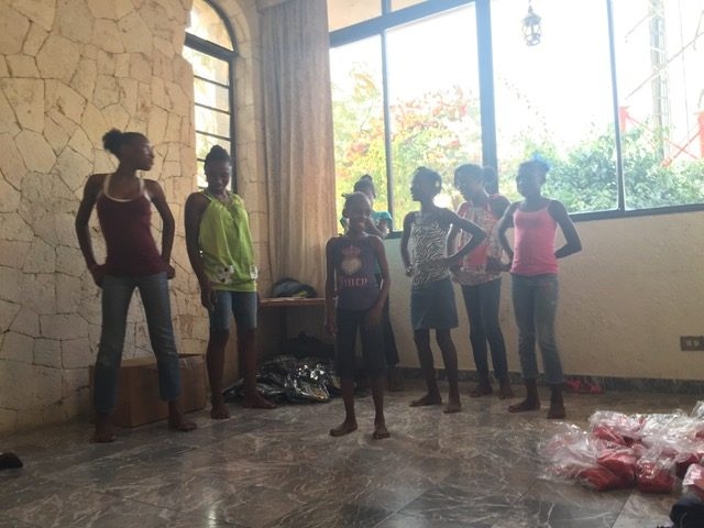 Haiti visit | Ale Ramos Therapy Animals