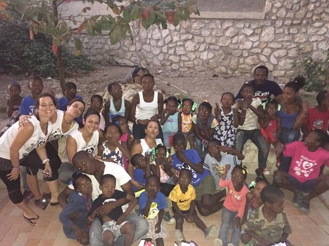 Haiti visit | Ale Ramos Therapy Animals