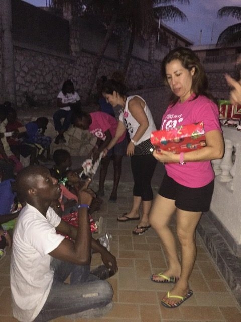 Haiti visit | Ale Ramos Therapy Animals