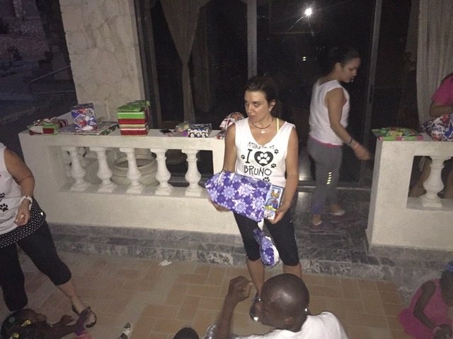 Haiti visit | Ale Ramos Therapy Animals