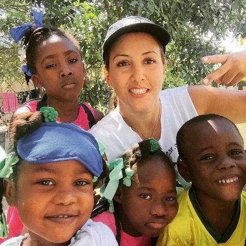 Haiti visit | Ale Ramos Therapy Animals