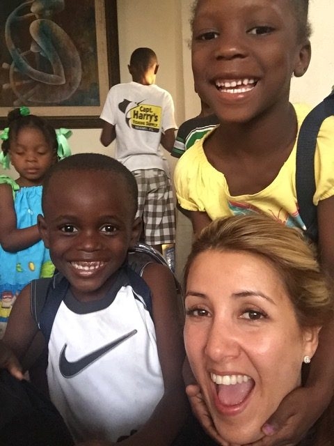 Haiti visit | Ale Ramos Therapy Animals