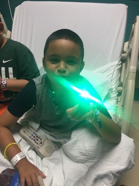 Halloween at Nicklaus Children’s Hospital by Radio Lollipop | Ale Ramos Therapy Animals