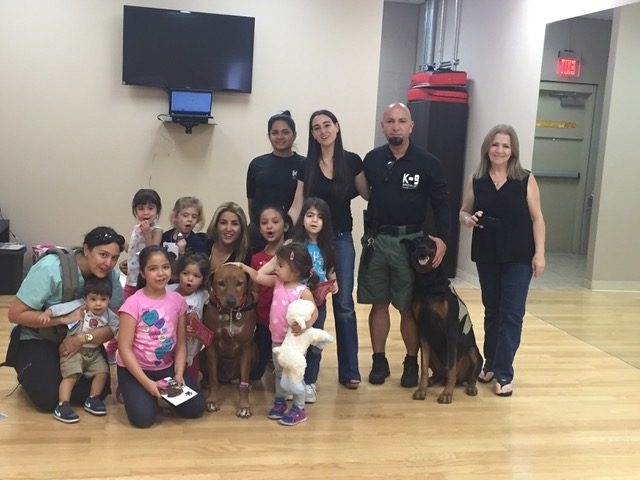 Visit at Summer Camp at Preforming Arts | Ale Ramos Therapy Animals