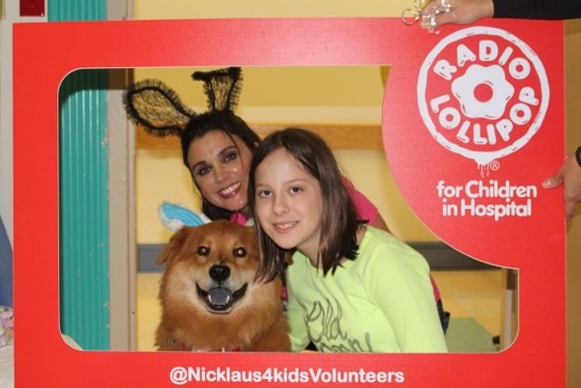 Eastern Visit at Nicklaus Children Hospital by Radio Lollipop | Ale Ramos Therapy Animals