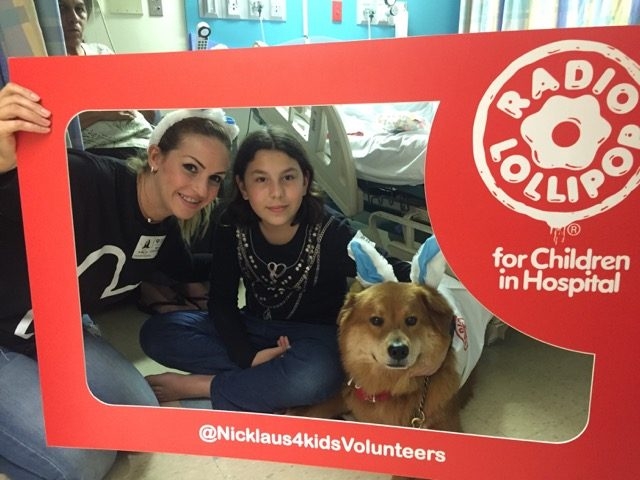 Eastern Visit at Nicklaus Children Hospital by Radio Lollipop | Ale Ramos Therapy Animals