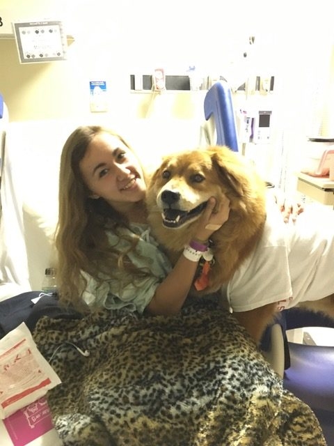 Visiting Nicklaus Children Hospital by Radio Lollipop | Ale Ramos Therapy Animals
