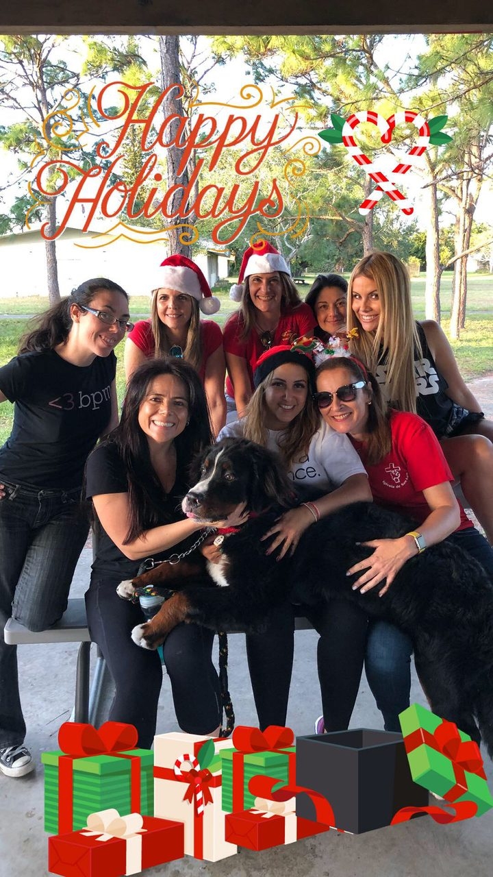Christmas Visit His House | Ale Ramos Therapy Animals