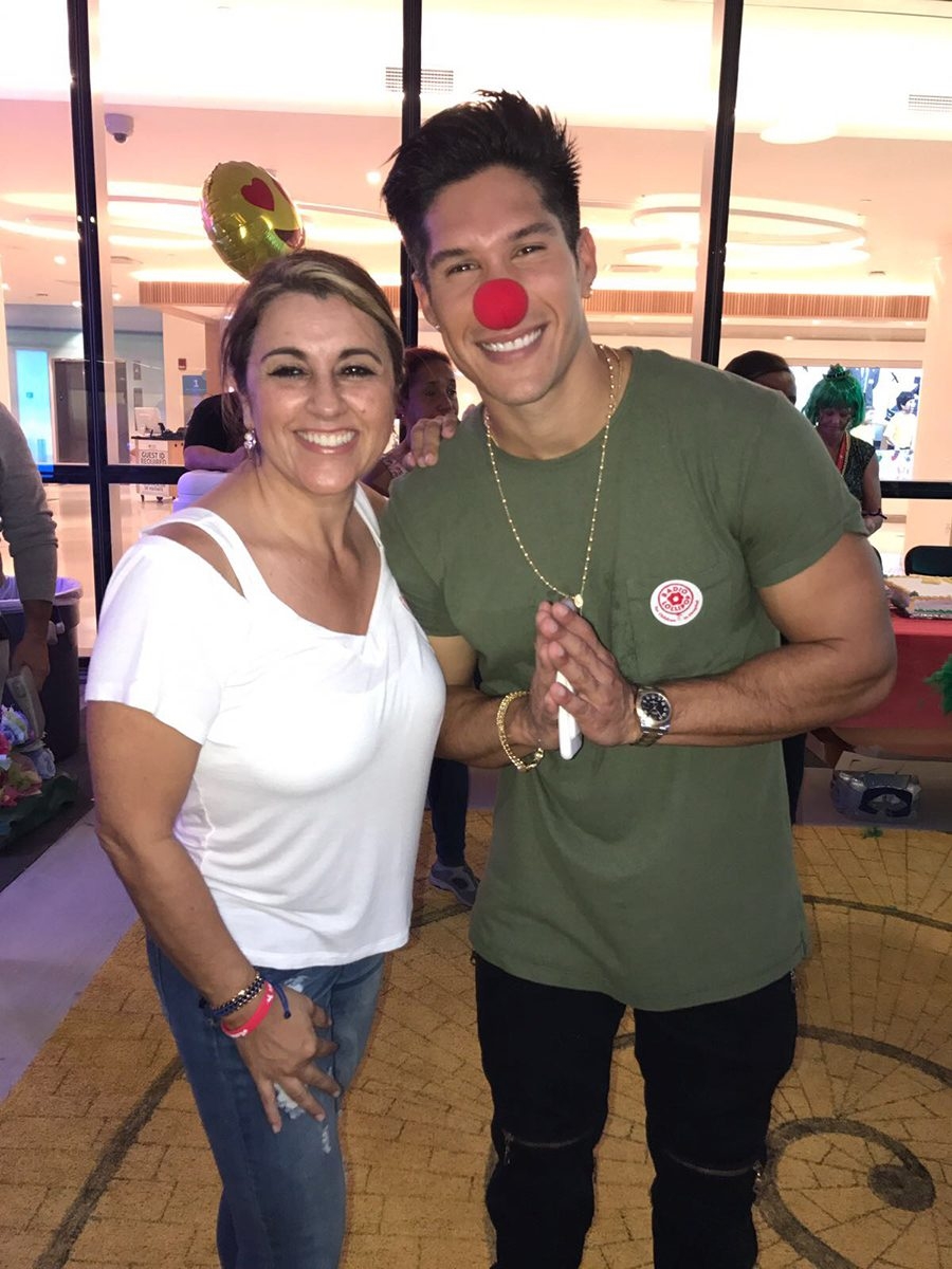 Radio Lollipop Birthday - Host Chino | Ale Ramos Therapy Animals