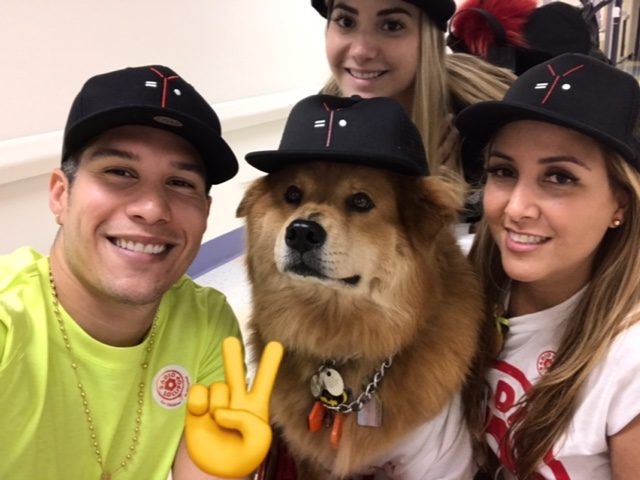 Visit at Nicklaus Children’s Hospital by Radio Lollipop | Ale Ramos Therapy Animals