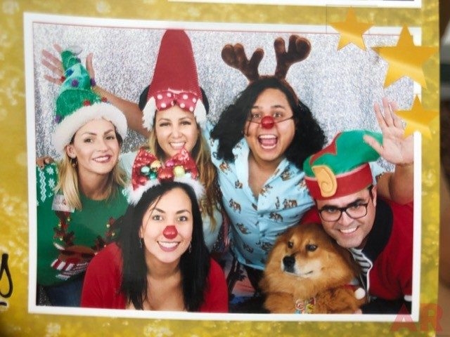 Annual Christmas Oncology Celebration by Family Esko at Nicklaus Children’s Hospital | Ale Ramos Therapy Animals
