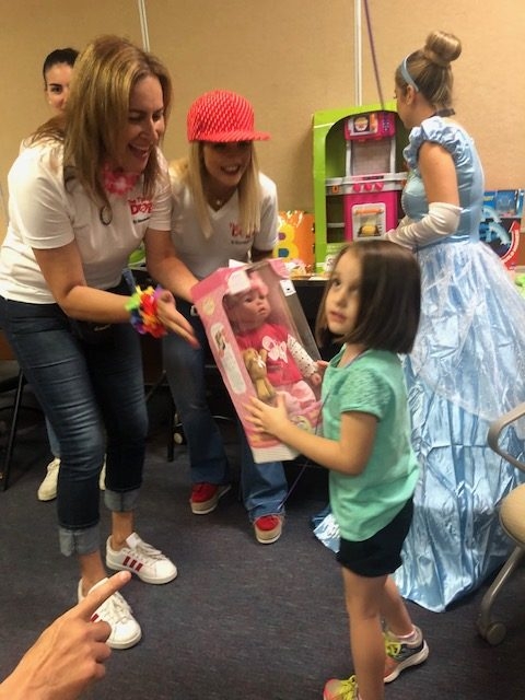 BWS event by Nicklaus Children’s Hospital | Ale Ramos Therapy Animals