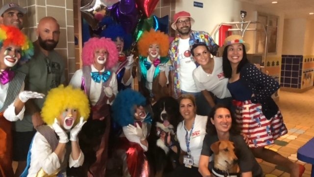 Fall Celebration at Ronald McDonald | Ale Ramos Therapy Animals