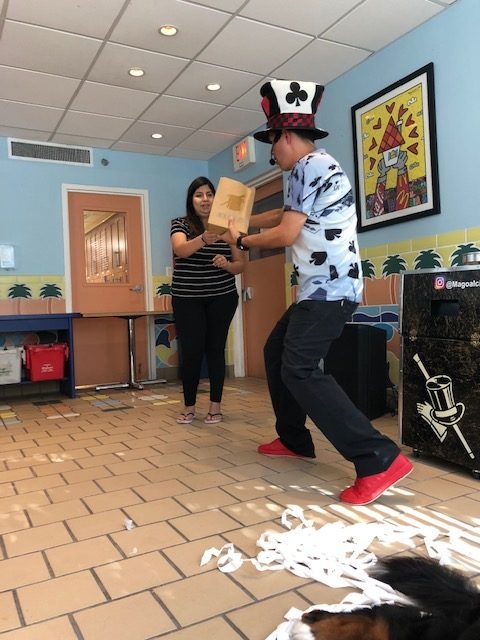 Fall Celebration at Ronald McDonald | Ale Ramos Therapy Animals