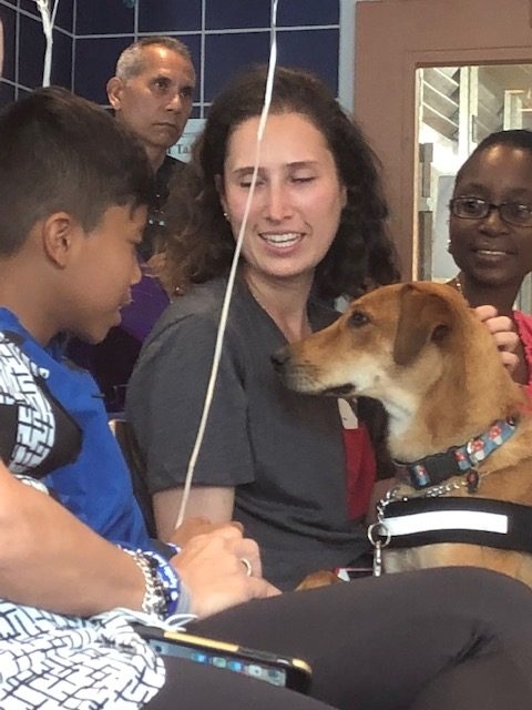 Fall Celebration at Ronald McDonald | Ale Ramos Therapy Animals