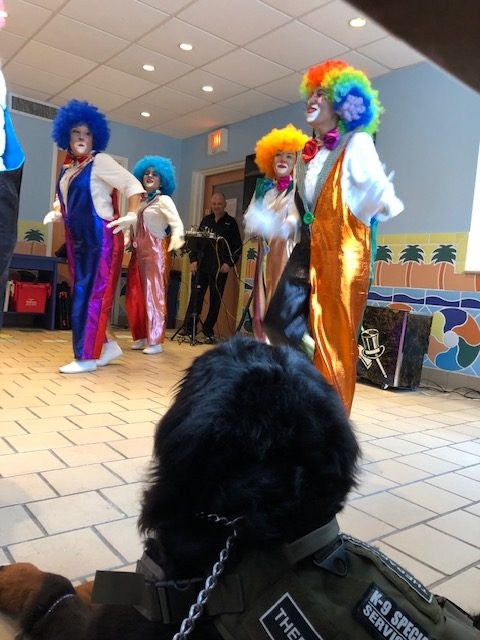 Fall Celebration at Ronald McDonald | Ale Ramos Therapy Animals